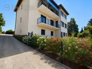 Appartement à CHARBONNIERES-LES-BAINS