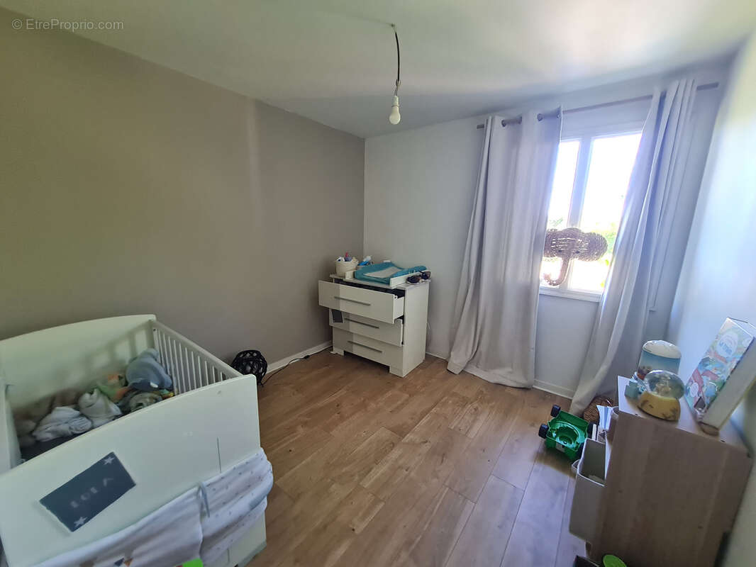 7 mn Caraman Maison T5 - photo 6
