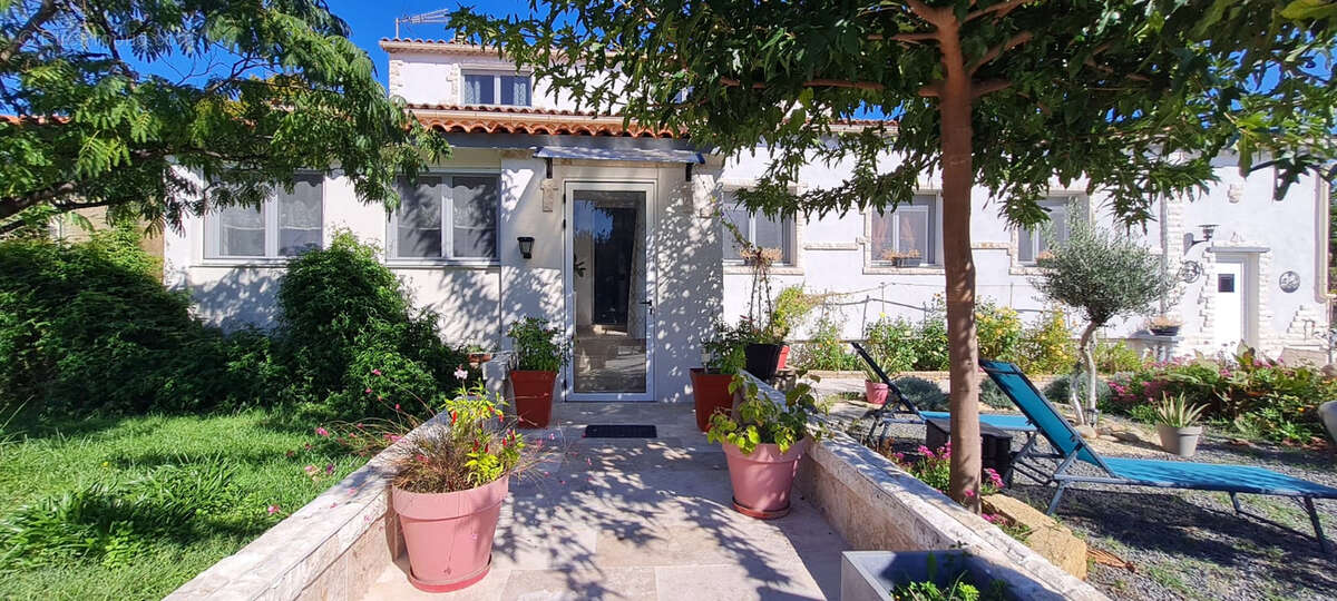 Maison à PONT-SAINT-ESPRIT