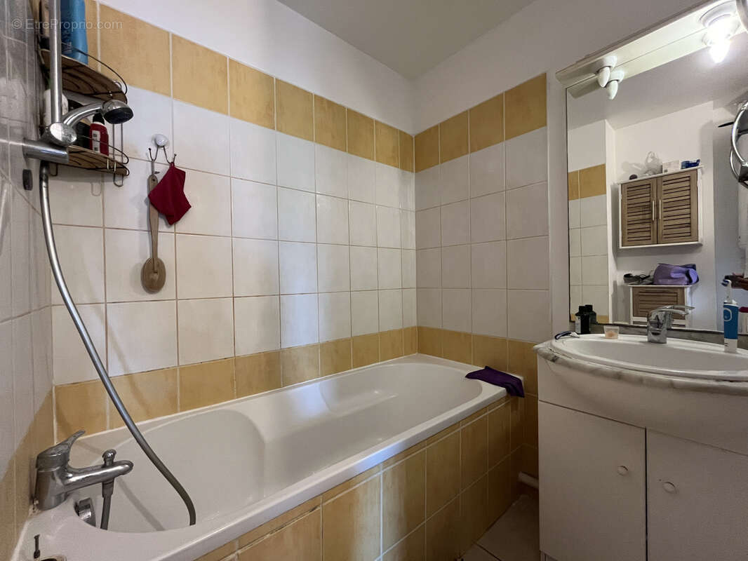 Appartement à SAINT-DENIS