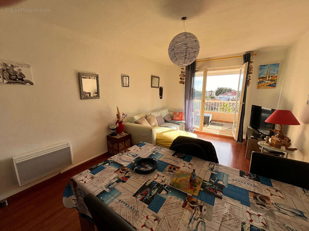 Appartement à SANARY-SUR-MER