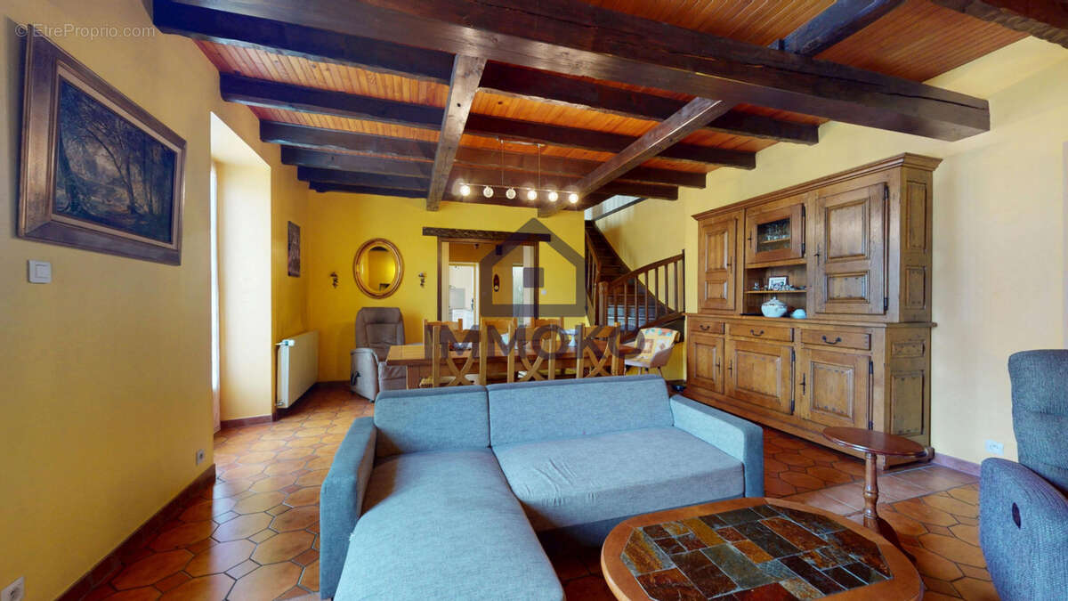 Maison à HERICOURT