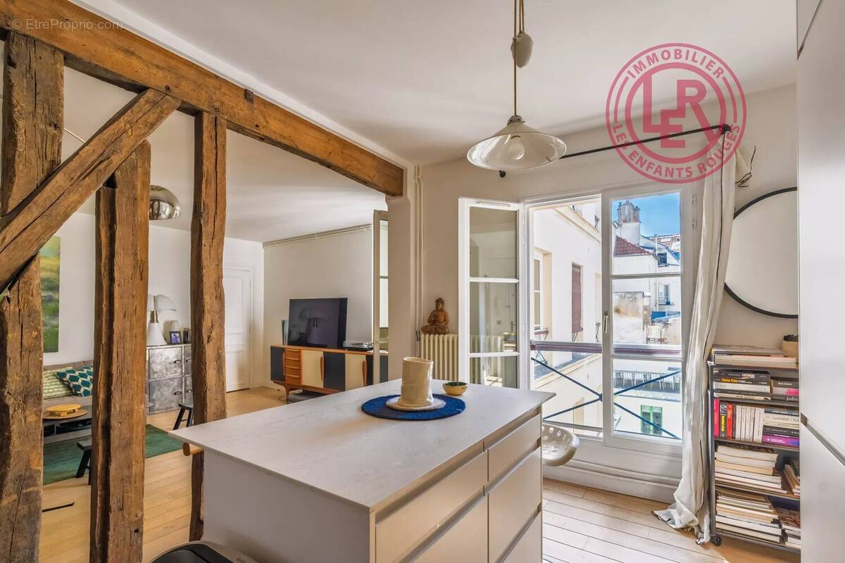 Appartement à PARIS-2E