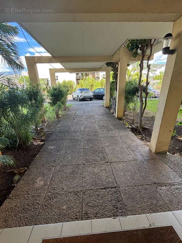 Appartement à SAINT-DENIS