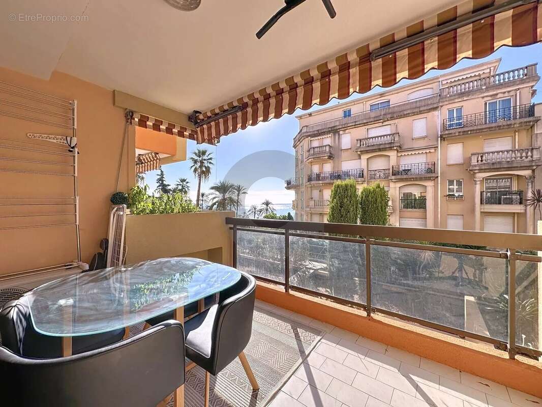 Appartement à MENTON