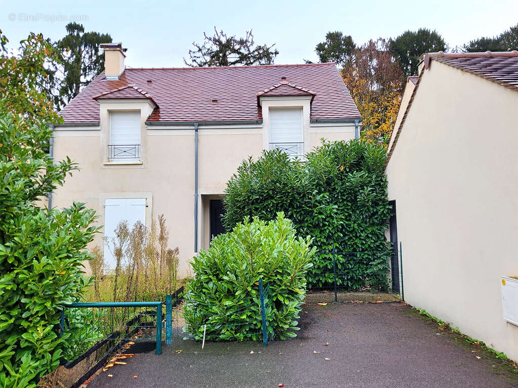 Maison à SENS