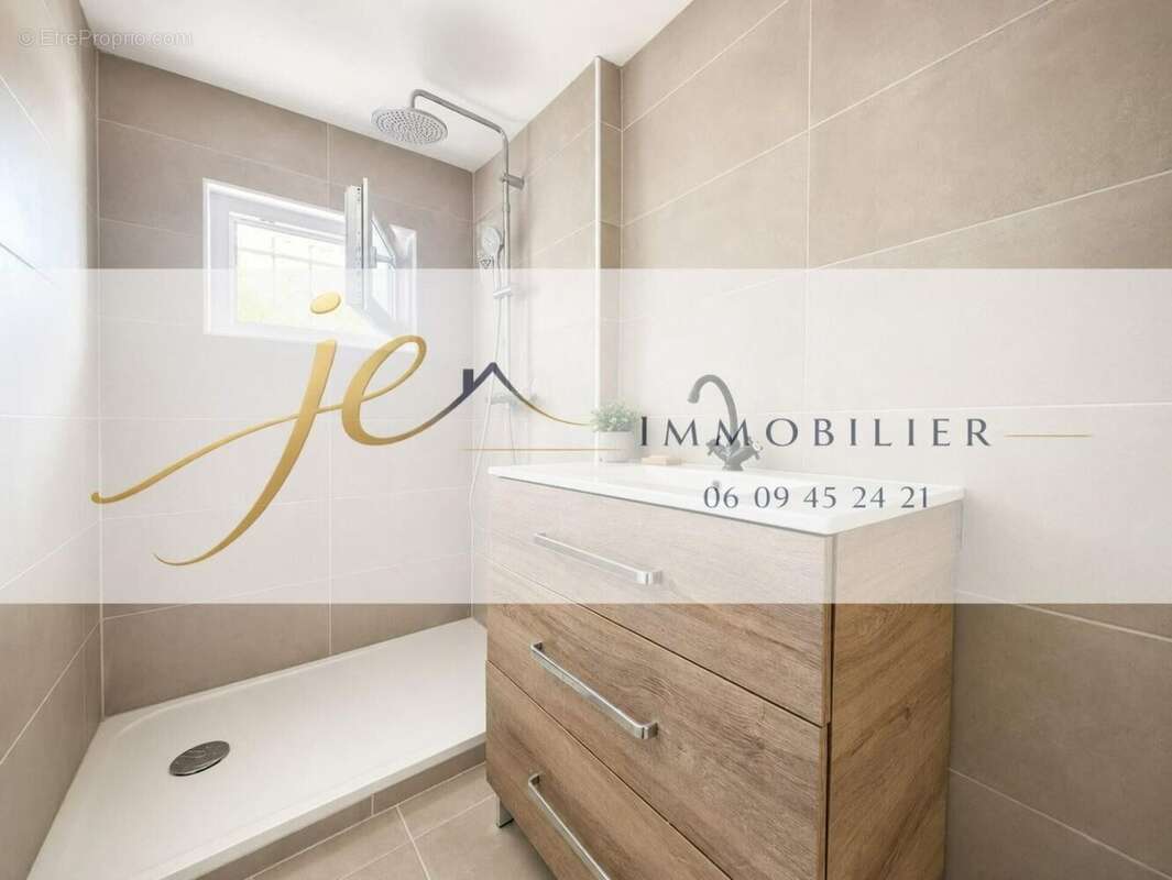 Maison 40 m² à Leognan  - photo 4