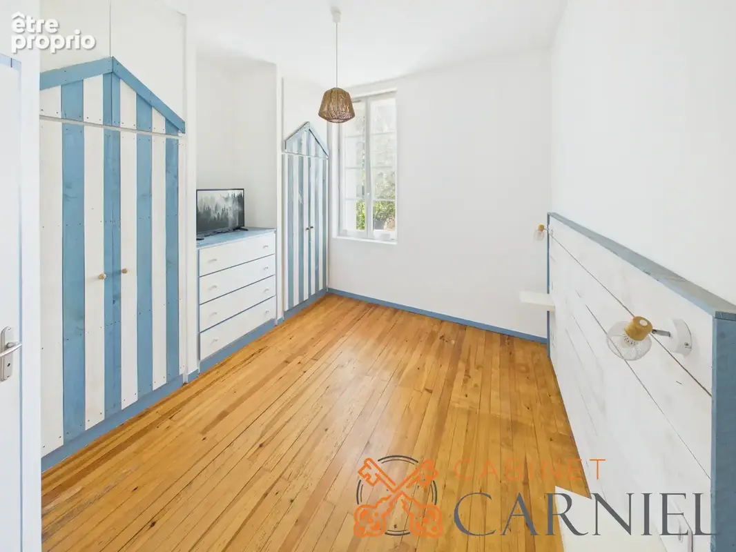 Maison bourgeoise en pierre entièrement rénovée avec piscine, garage et jardin - photo 9