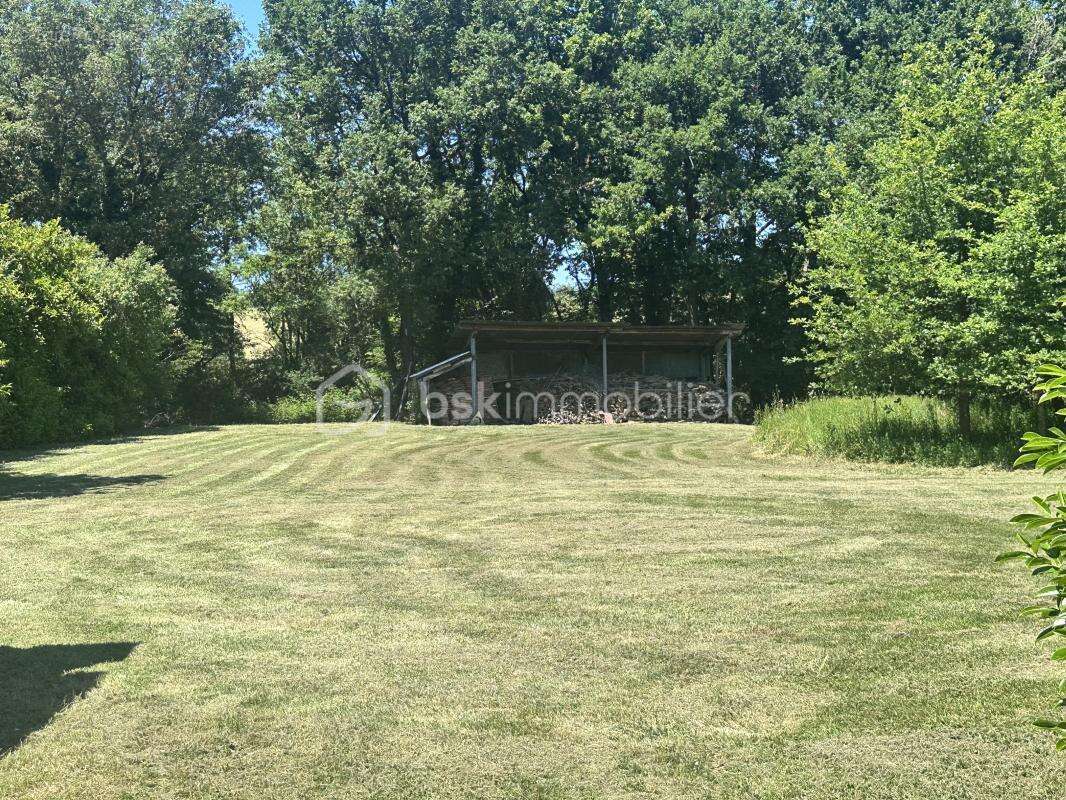 Superbe domaine gersois avec deux maisons, idéale pour de la location ou pour une activité type chambre d'hôtes ou autre - photo 11