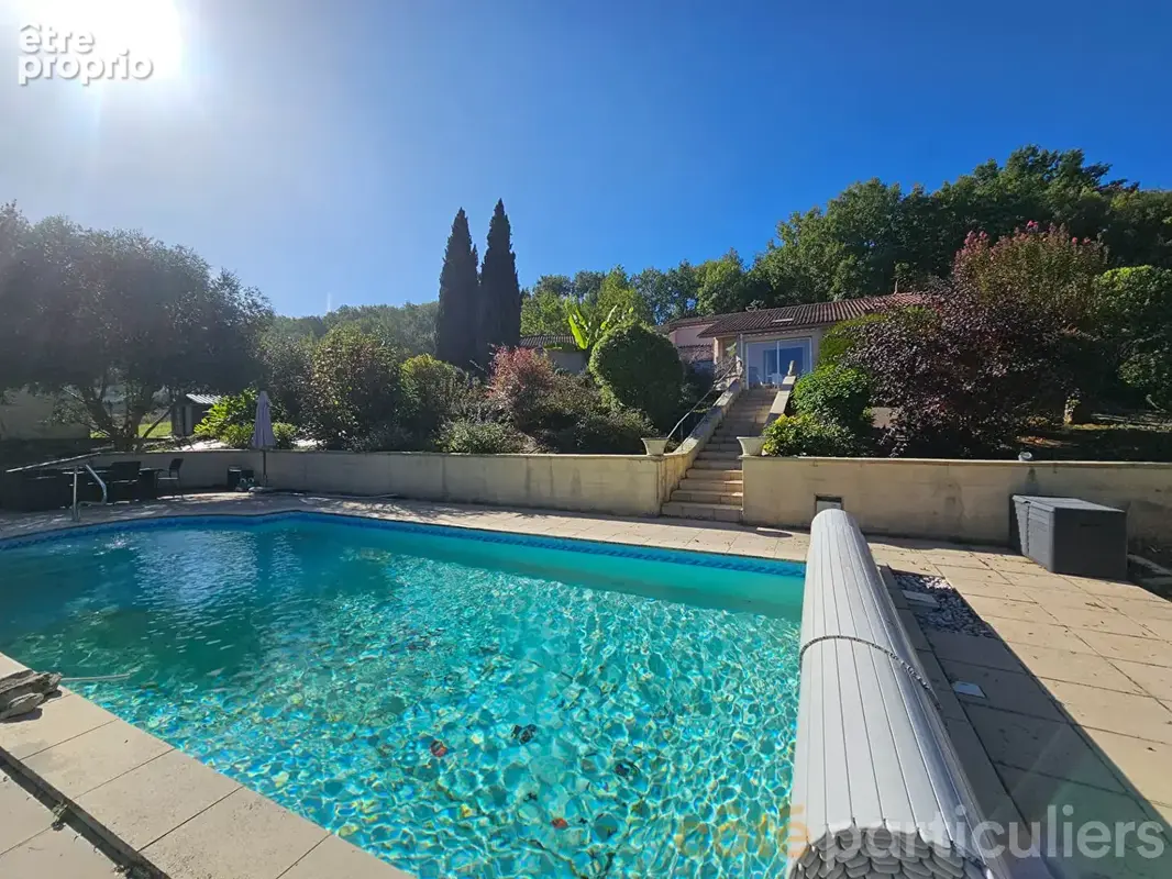 Maison 4 chambres avec parc arboré et piscine - photo 3