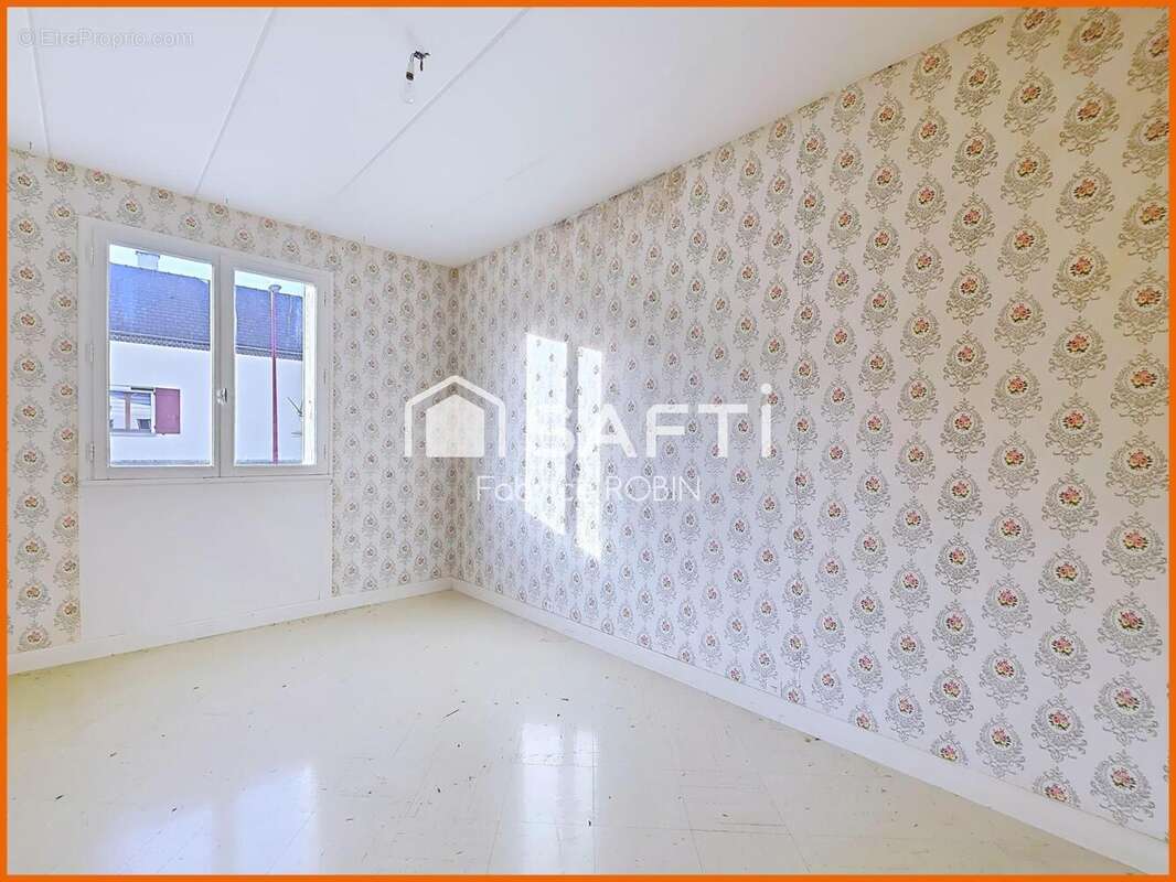 Photo 6 - Maison à ESTISSAC