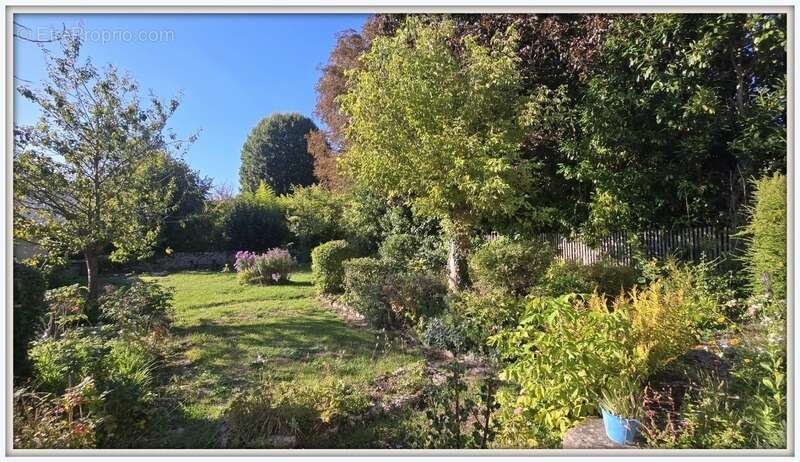 Maison à SERAINCOURT