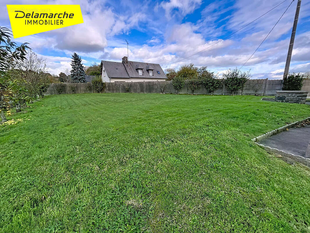Maison à ISIGNY-LE-BUAT