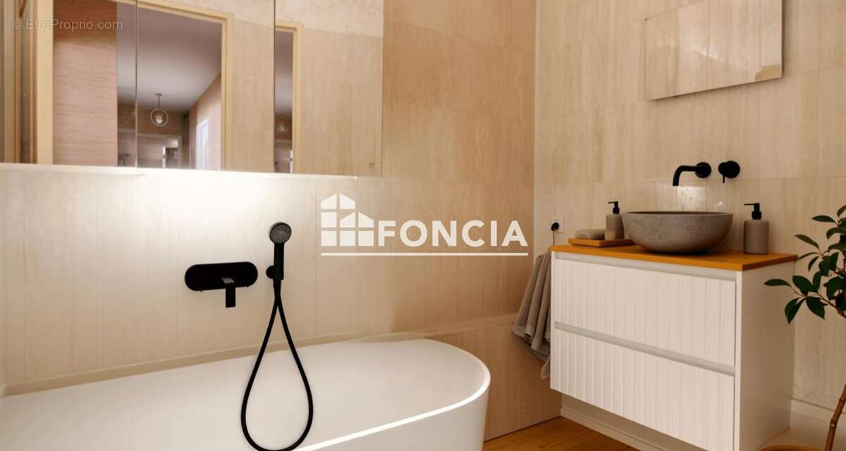 Appartement à MONTROUGE