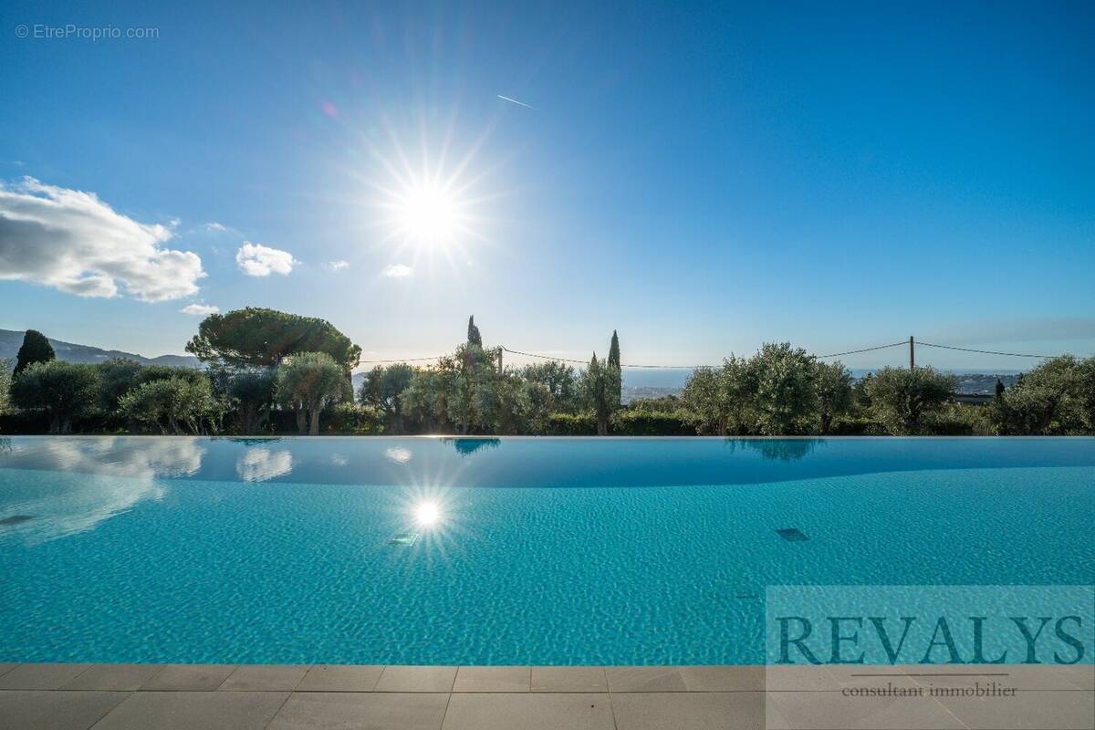 Photo Appartement à Nice au prix de 1 390 000€