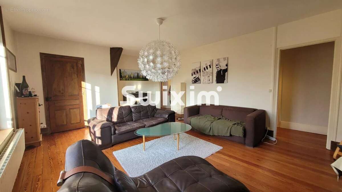 Appartement à LONS-LE-SAUNIER