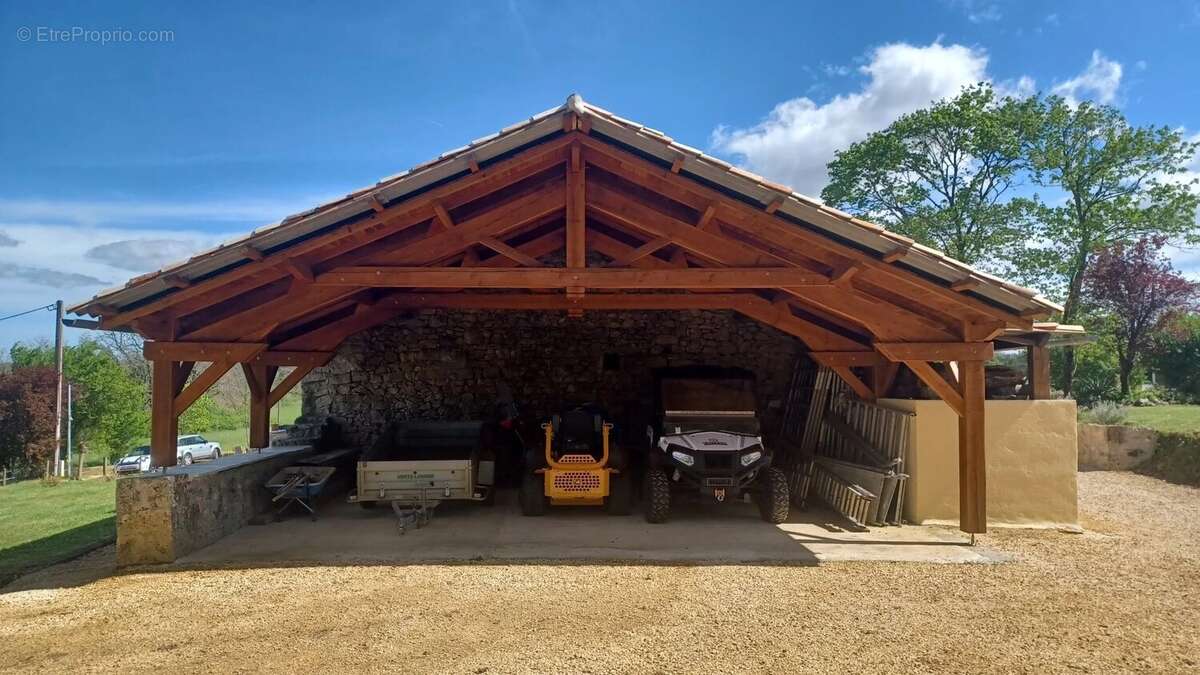 Maison à PUY-L'EVEQUE