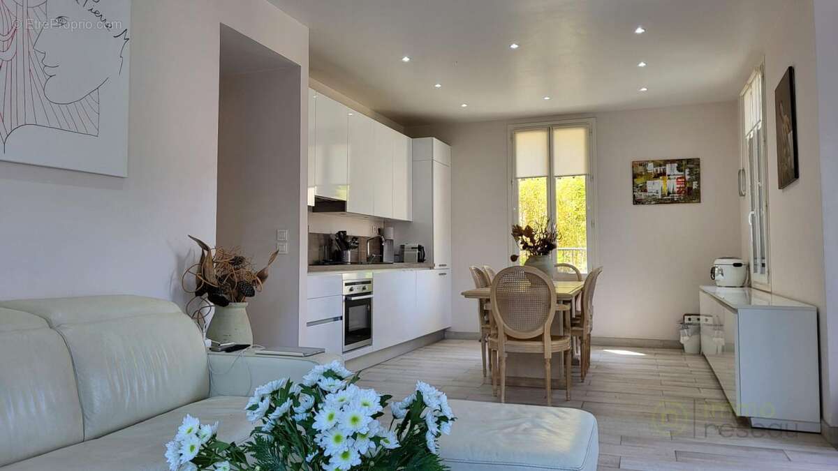 Appartement à MENTON