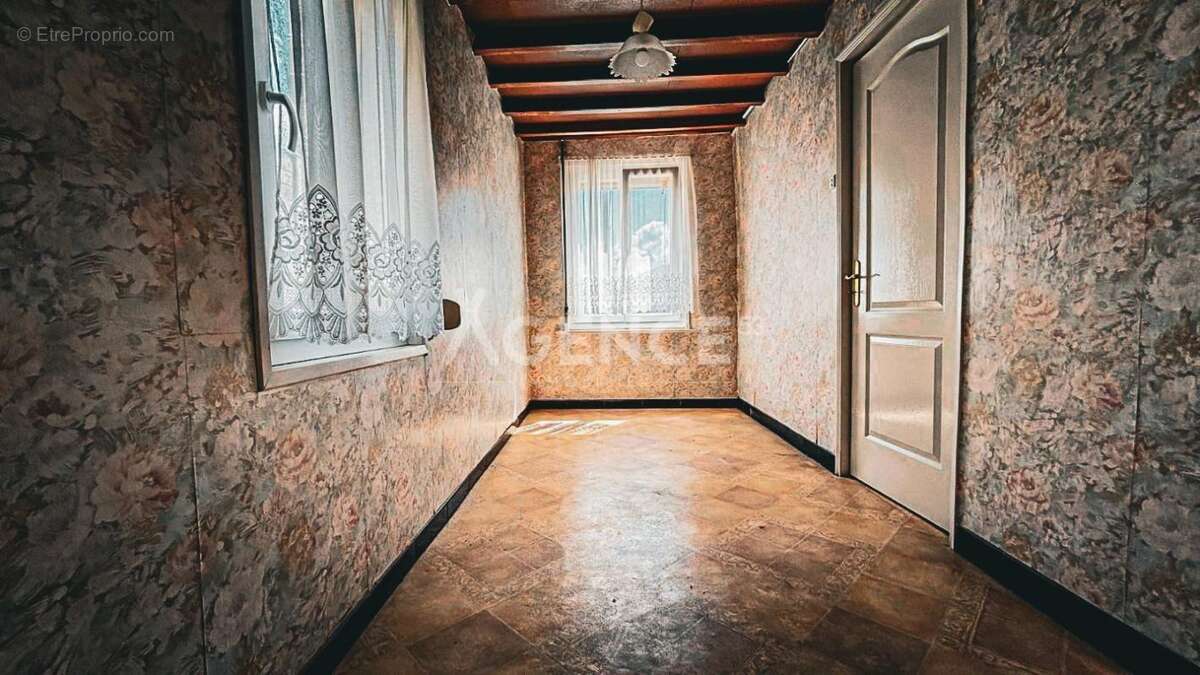 Maison à EPERLECQUES