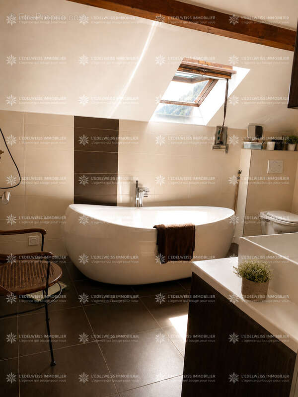 Viuz en Sallaz, maison 7 pièces à vendre - photo 9