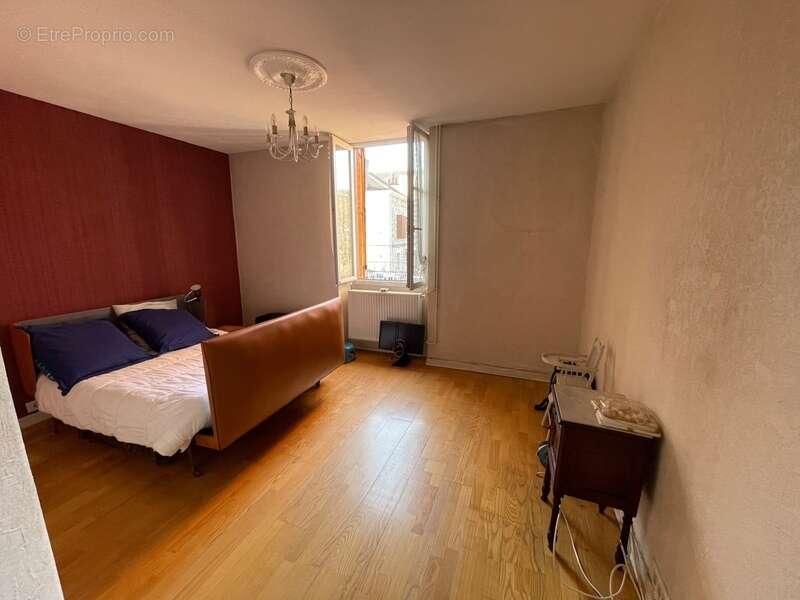 Appartement à DECAZEVILLE