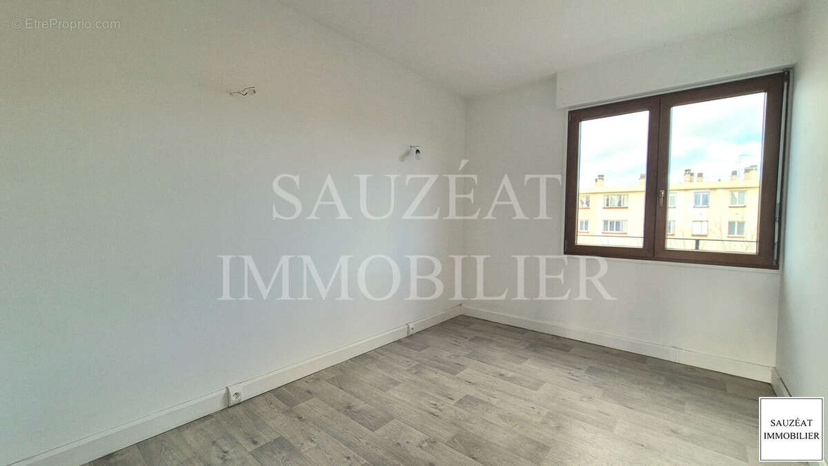 Appartement à BAGNEUX