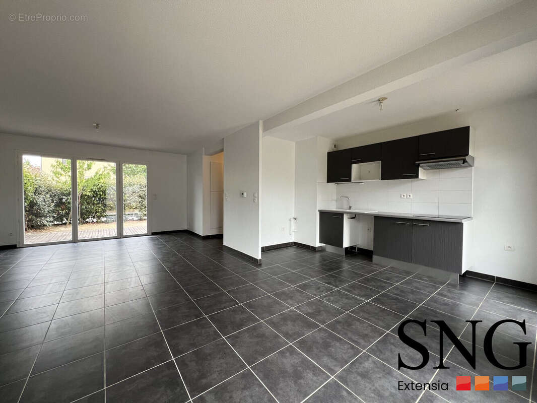 Maison 92 m² à Plaisance-Du-Touch  - photo 2
