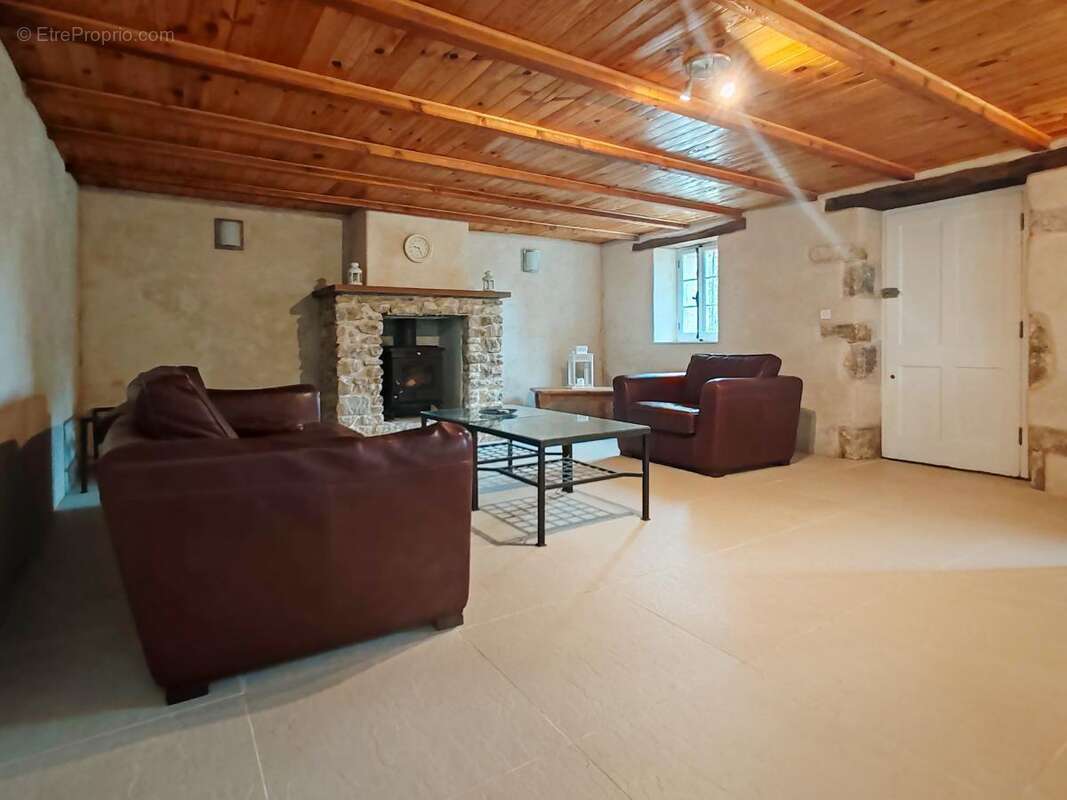 Maison à PLOUGONVEN