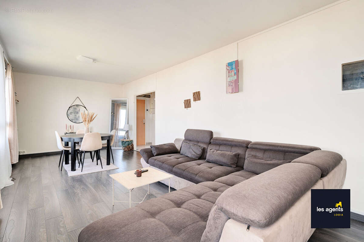 Appartement à ECROUVES