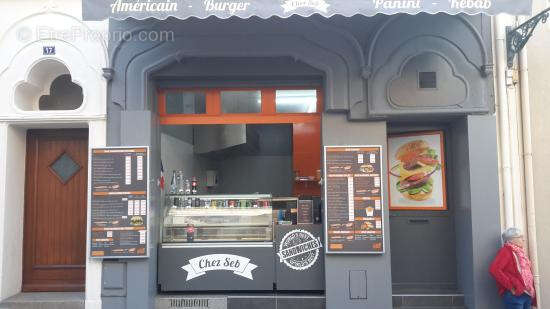 Commerce à LES SABLES-D&#039;OLONNE