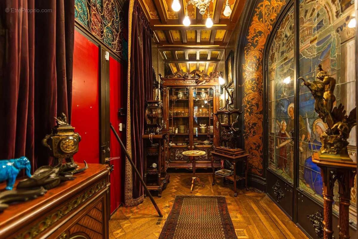 Appartement à PARIS-9E