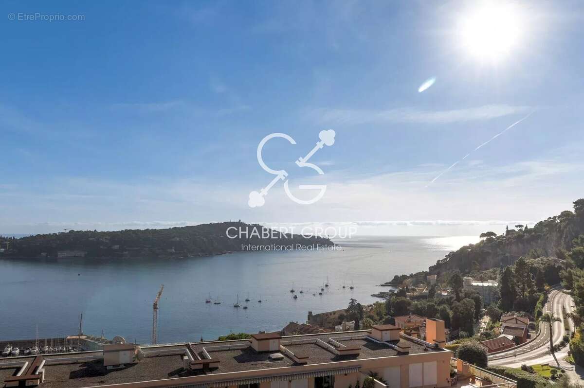 Appartement à VILLEFRANCHE-SUR-MER
