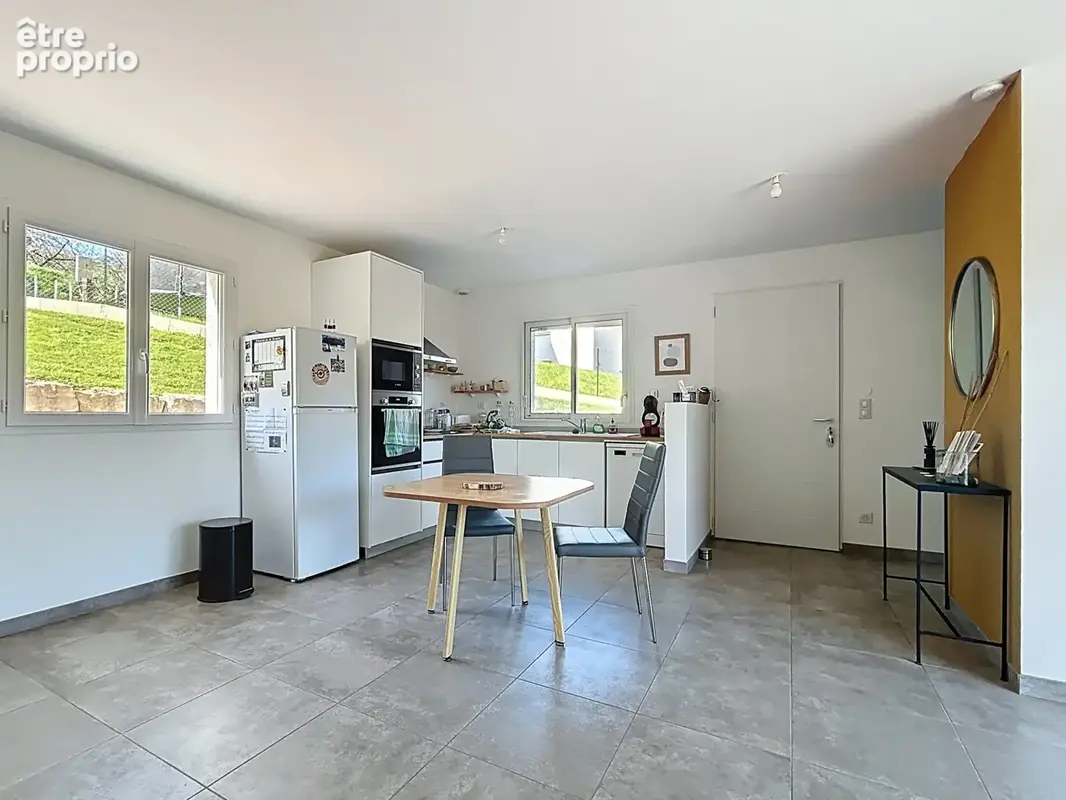 Maison récente de 111m2  à Juliénas  - en plein cœur du beaujolais - photo 7