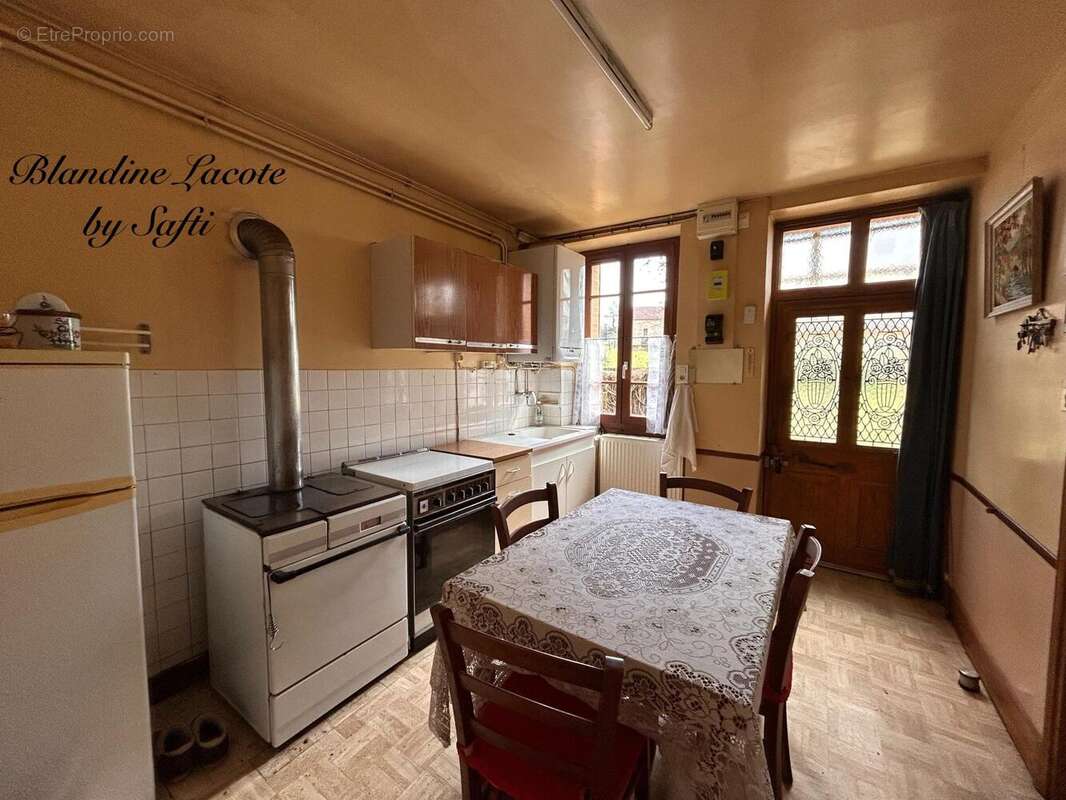 Photo 2 - Maison à SAINT-DIZIER-LEYRENNE