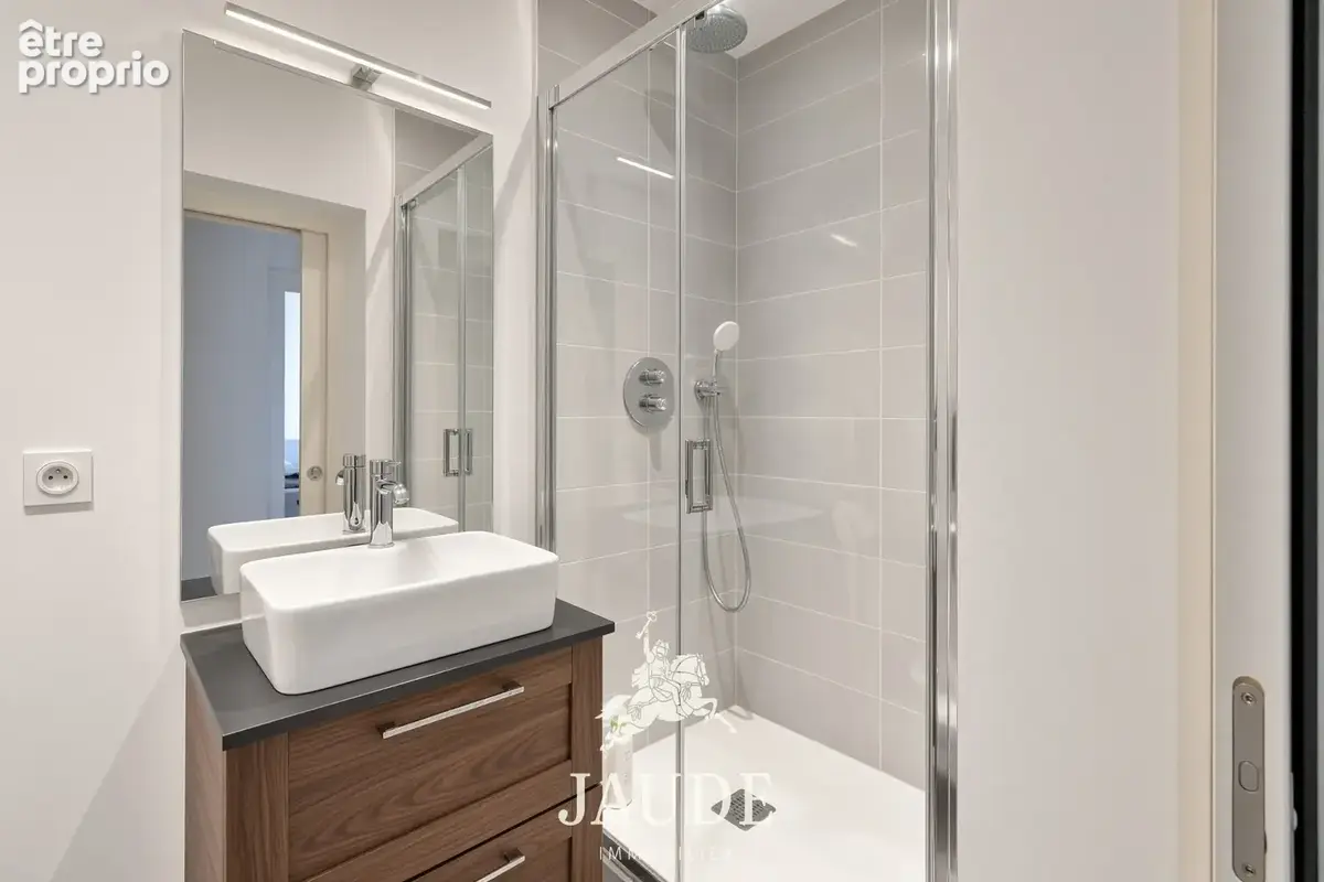Appartement de caractère de 267,12 m2 au dernier étage avec ascenseur   2 rue Blaise Pascal, Clermont-Ferrand - photo 13