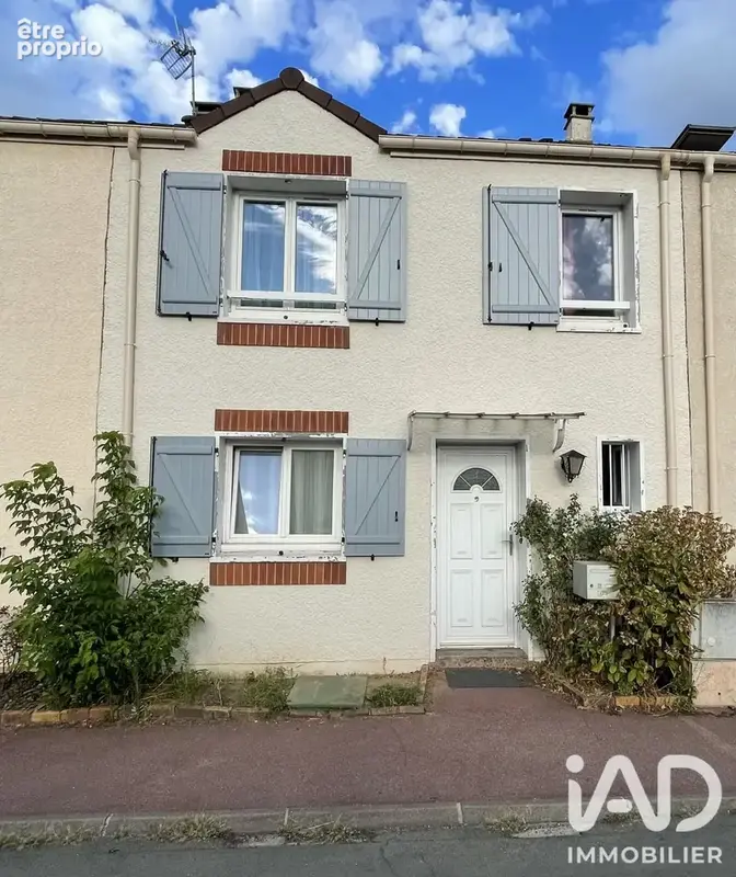 Photo 1 - Maison à SAINT-GERMAIN-LES-ARPAJON