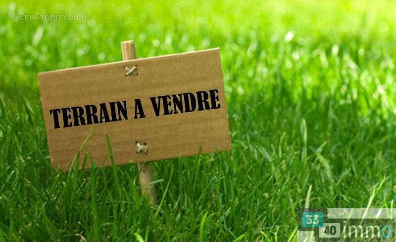 Terrain à GRADIGNAN