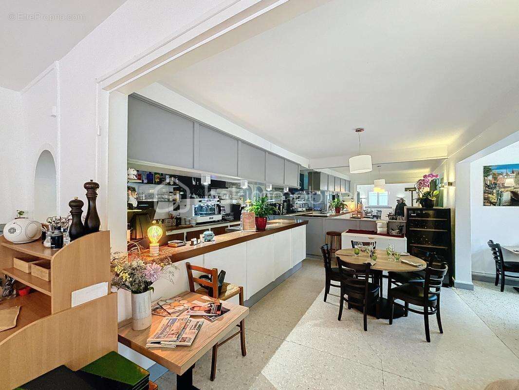 Commerce à SAVIGNY-SUR-ORGE