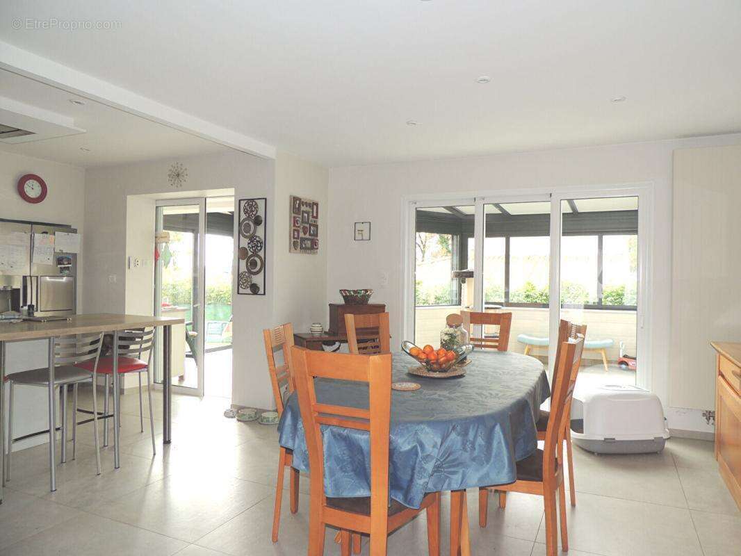 Maison Mortagne sur Sèvre 6 pièces 150 m2 - photo 2