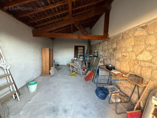 Maison à EGLETONS