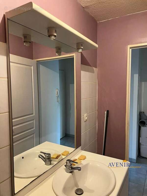 Appartement à MARSEILLE-13E