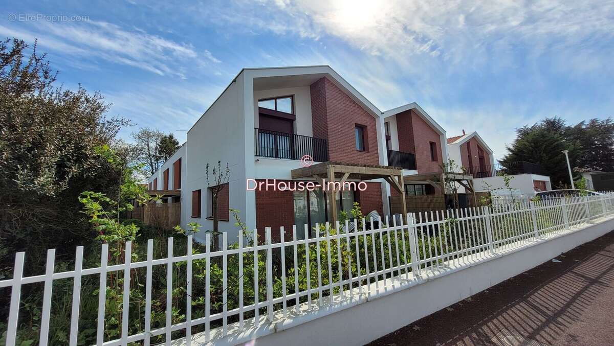 Maison 83 m² à Merignac  - photo 28