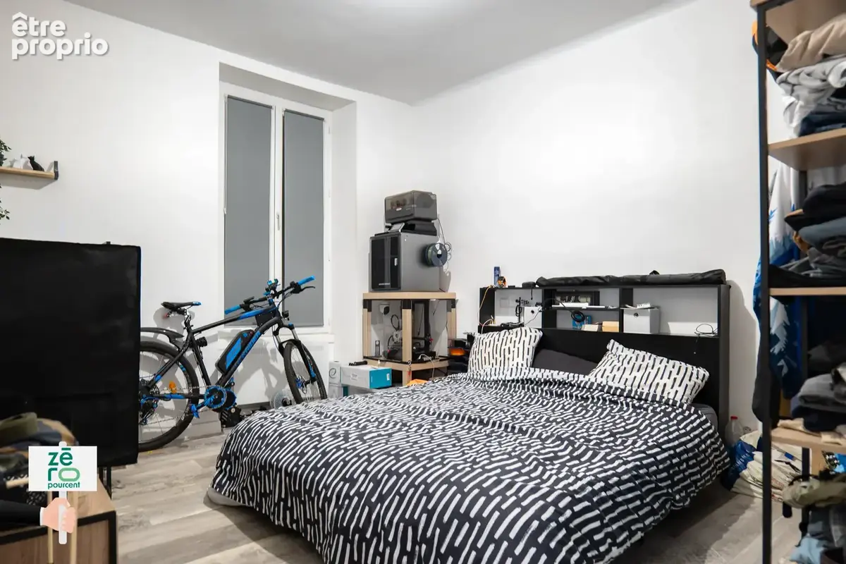 Luçon hyper-centre   immeuble de rapport   3 appartements loués   23 400 € de revenus annuels   rentabilité +8 - photo 15