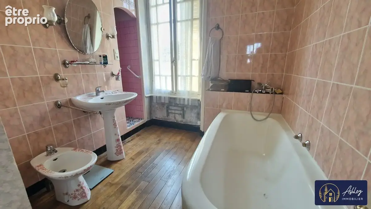 Maison 10 pièces 295 m² à vendre à Neuvic (19160) - photo 8
