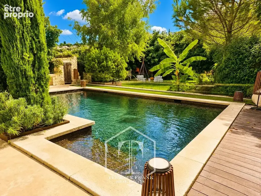 Villa de caractère – Plus de 240 m² – 5 chambres – Piscine – Jardin - photo 6
