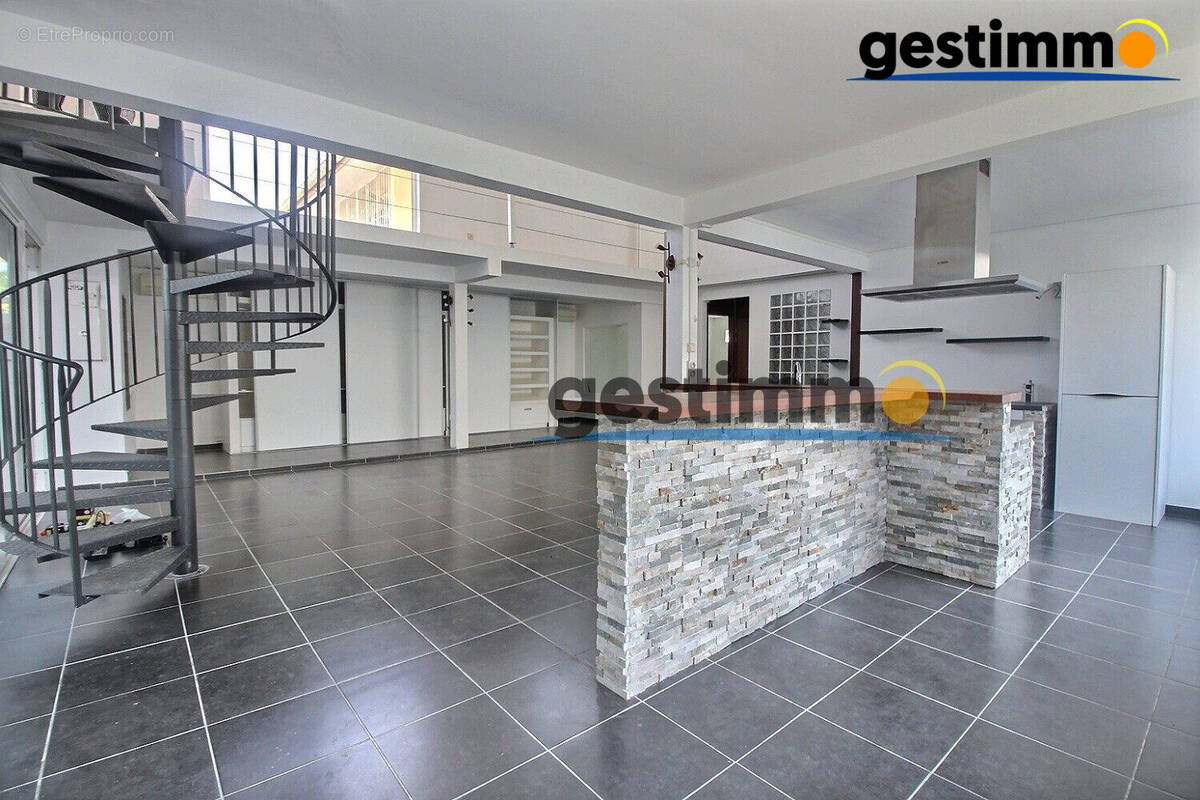 Appartement à CAYENNE