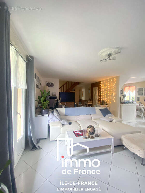 Maison Belhomert Guehouville 6 pièce(s) 144.87 m2 - photo 8