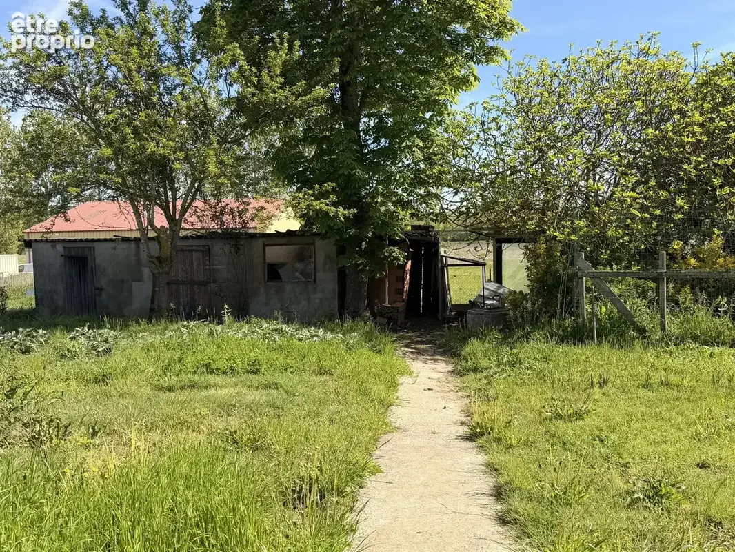 Terrain constructible de 565 M² - photo 2