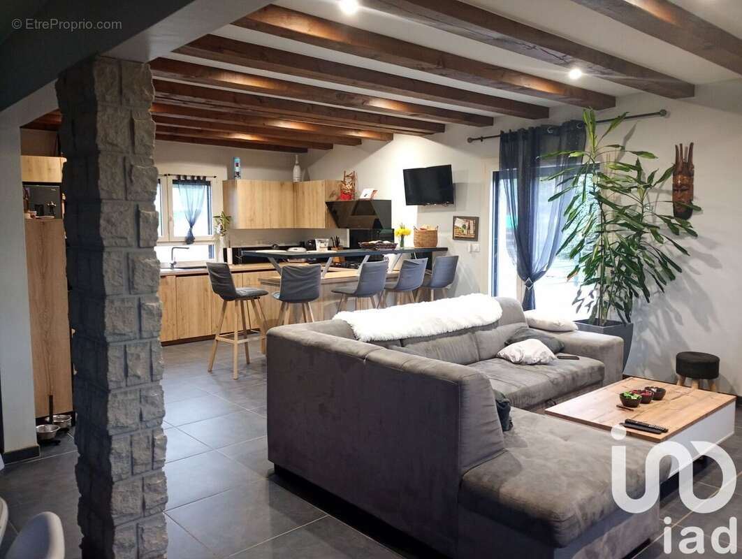 Photo 2 - Maison à RIMAUCOURT