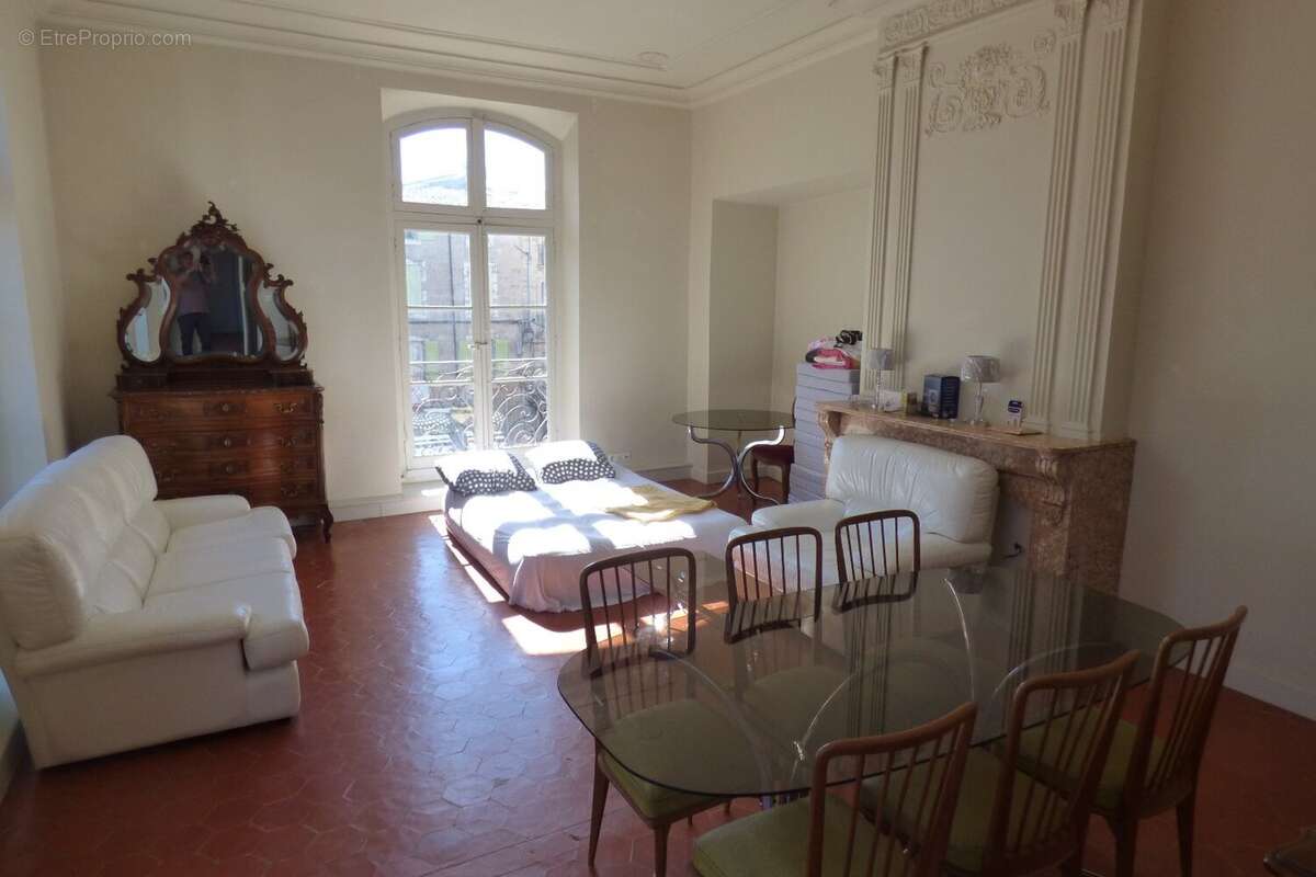 Appartement à PEZENAS